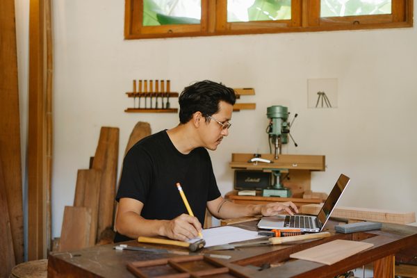 Transform your carpentry business with stunning website design